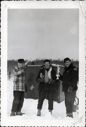 Tom Ross and Friends with Frozen Fish