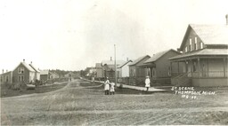 Thompson Street Scene Looking South