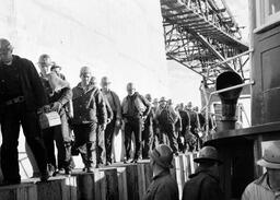 Cable spinning during Mackinac Bridge construction (33 of 33)