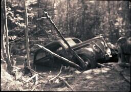 (135-010) Submerged Car after Flood (3 of 4)