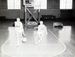 (162-03) Basketball 1960