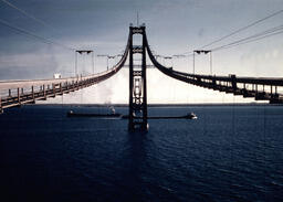 Cable spinning operation for Mackinac Bridge (2 of 12)