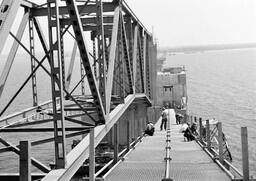 Catwalk on the Mackinac Bridge (20 of 35)