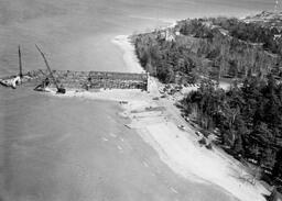 Erecting truss spans for the Mackinac Bridge (6 of 11)