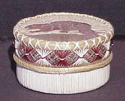 Quill box with beaver motif (1 of 2--front)