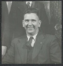 (045-001) Closeup of Man Smiling