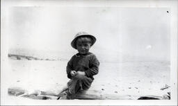 Young Tom Ross at Beach (1 of 2)