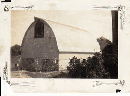 Barn (1 of 2)