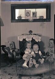 (154-009) Art Walker's Children