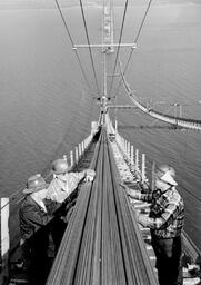 Cable spinning during Mackinac Bridge construction (25 of 33)