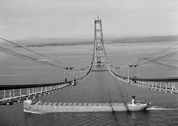 Cable spinning for Mackinac Bridge (9 of 67)