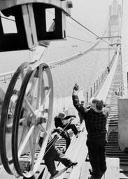 Cable spinning for Mackinac Bridge (32 of 67)