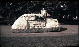 (016-008) Ontonagon Fibre Corporation Labor Day Parade Float