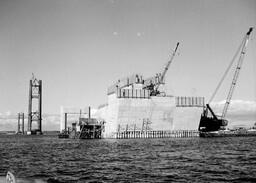 Anchor pier for Mackinac Bridge (34 of 43)