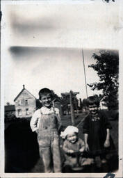 Three Davisdon Children