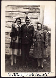 Aunt Elsie, Uncle Clarence (Fabry), and Ma