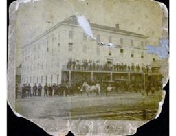 Crowd and Band at the Bigelow House Hotel