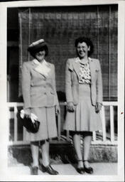 Dorotha (Davidson) Ross and Mother