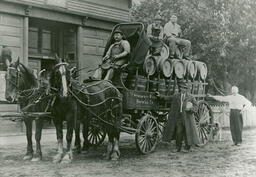 Menominee River Brewing Company beer wagon