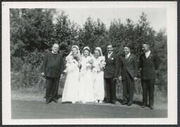 (012-003) Dot and Ben Voss Wedding Party Portrait