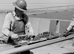 Cable spinning for Mackinac Bridge (55 of 67)