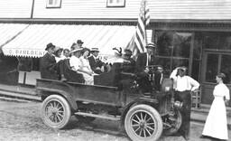 Truck at Dahlberg store