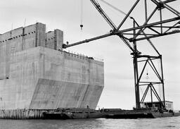 Final connection of the Mackinac Bridge (1 of 4)